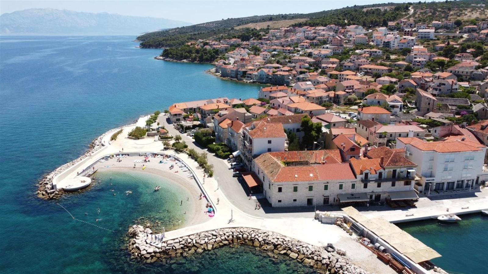 Apartmani Banic Postira Buitenkant foto